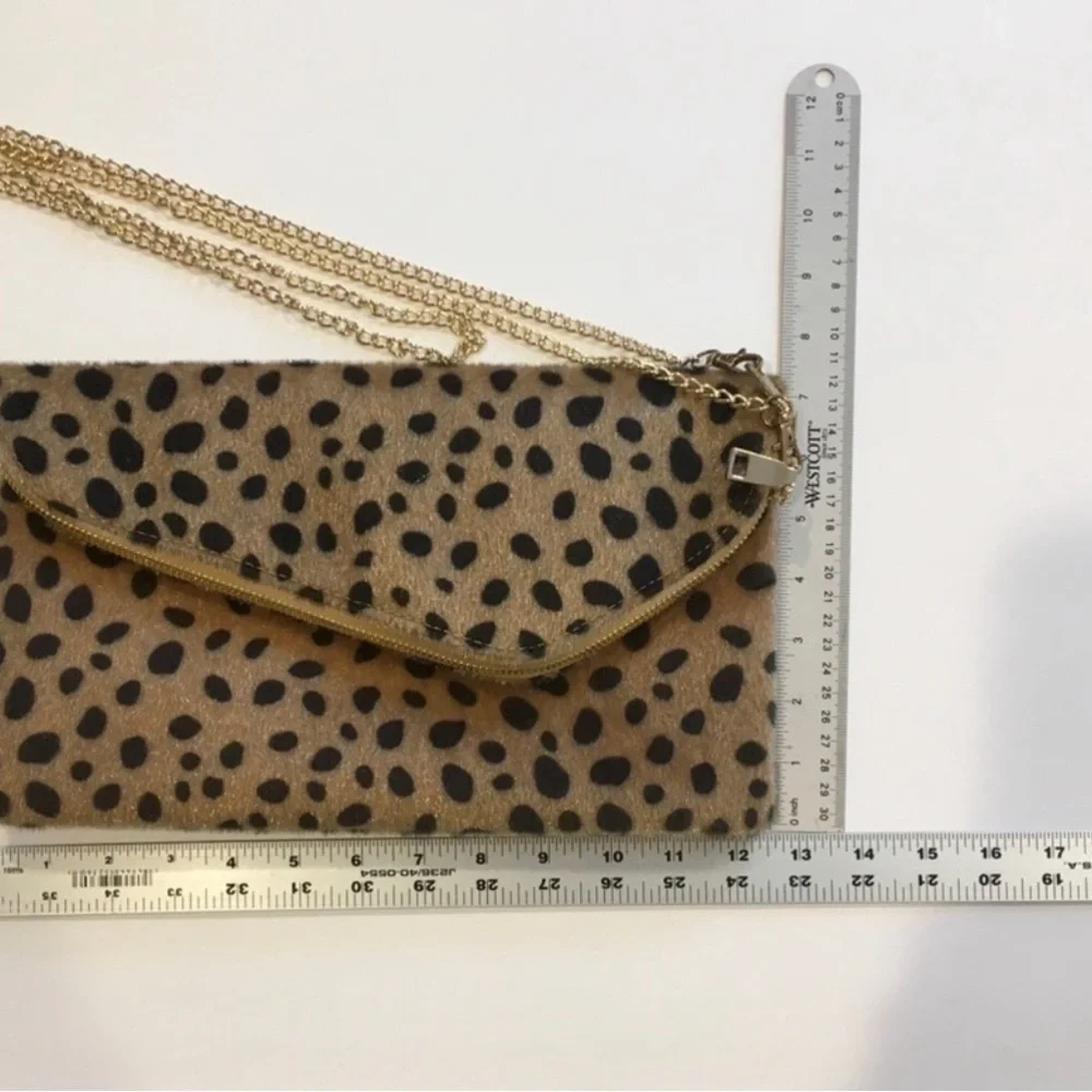 Leopard Print Clutch w/ Gold Chain ShoulderStrap  NWOT